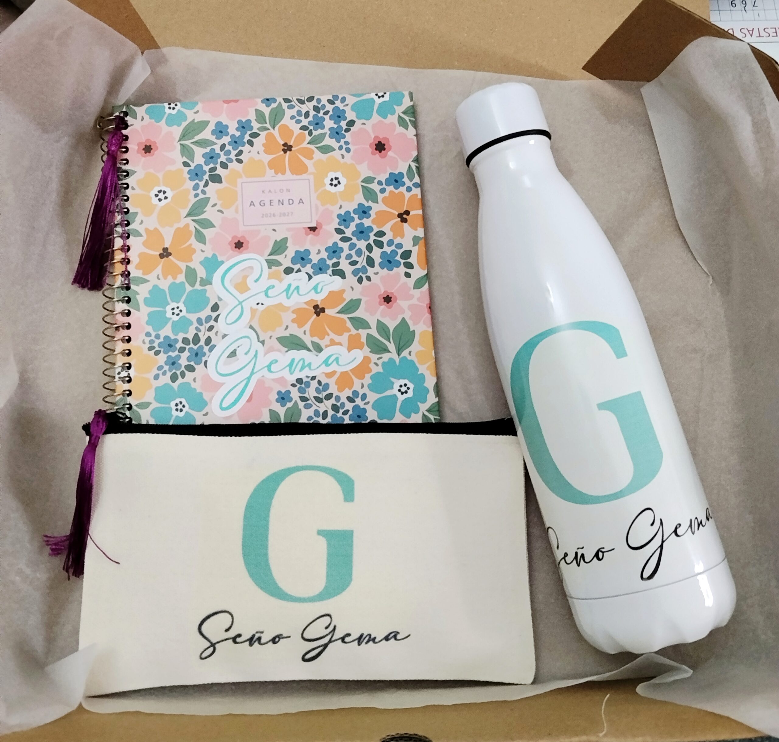 Pack botella estuche agenda